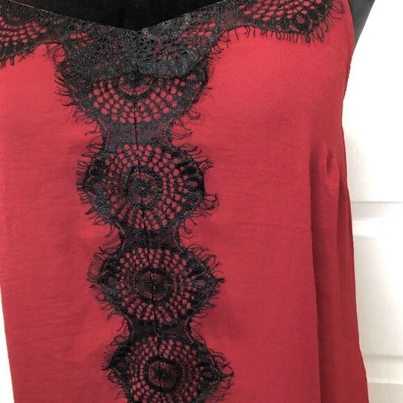 Harlowe&Graham burgundy wine black lace top blouse - Picture 3 of 10